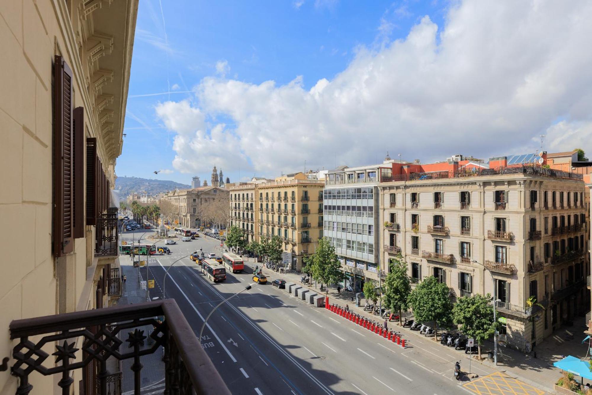 فندق سيوتاديلا برشلونة المظهر الخارجي الصورة
